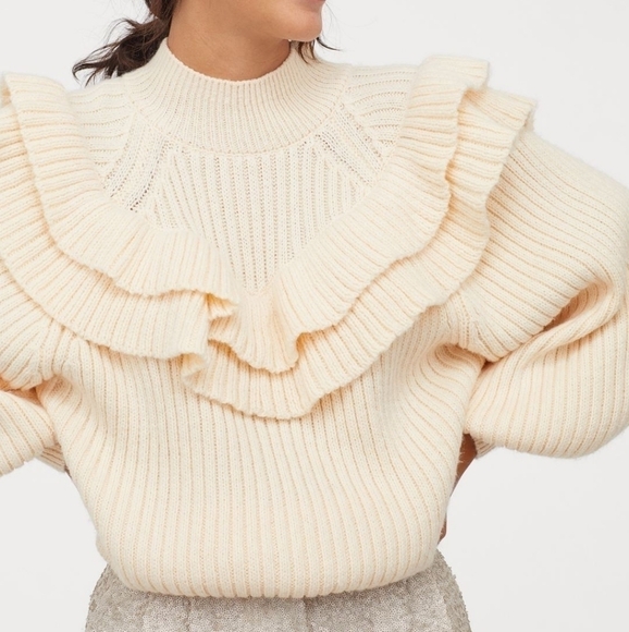 H&M Flounce Ruffle Sweater Blogger Fave - Picture 2 of 10
